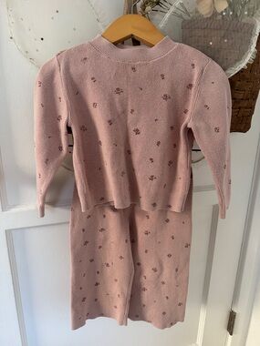 Little Planet Girl 2-Piece Organic Cotton Sweater Knit Set in Blush Petals Print